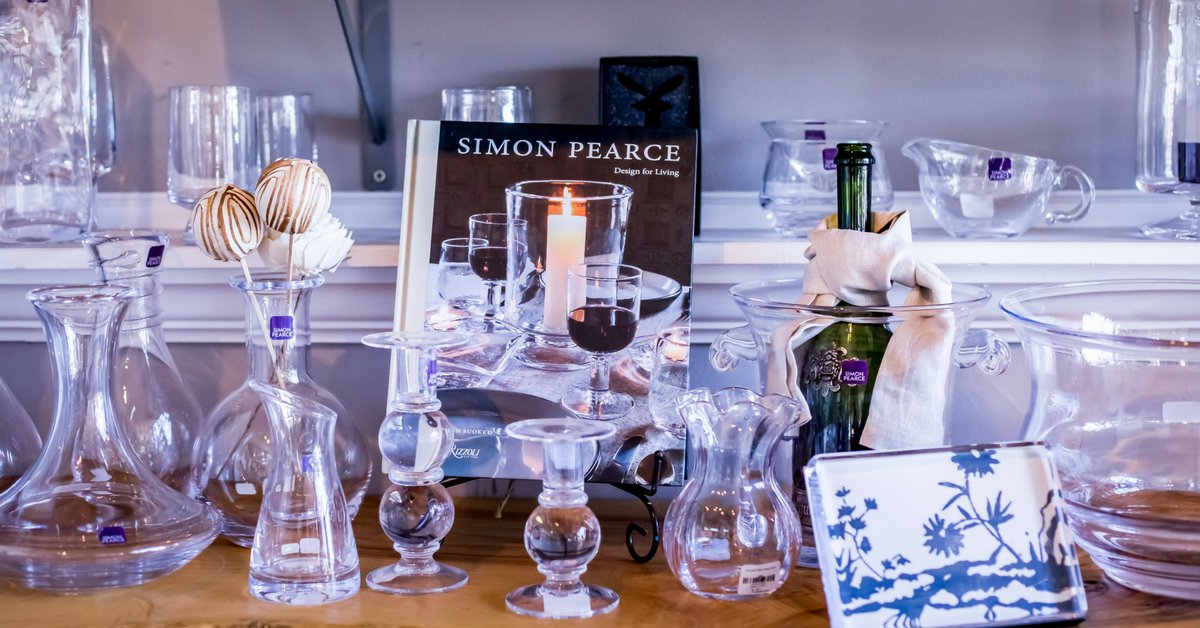 bbinteriordsgns's tweet photo. Every @simonpearceinc piece is #handcrafted to tell a story that brings meaning and grace to every use. Start your journey today by shopping our collection of #stemware and décor for a piece that will last generations. https://t.co/mF7rr4TCVl https://t.co/o9J5Xi5qzB