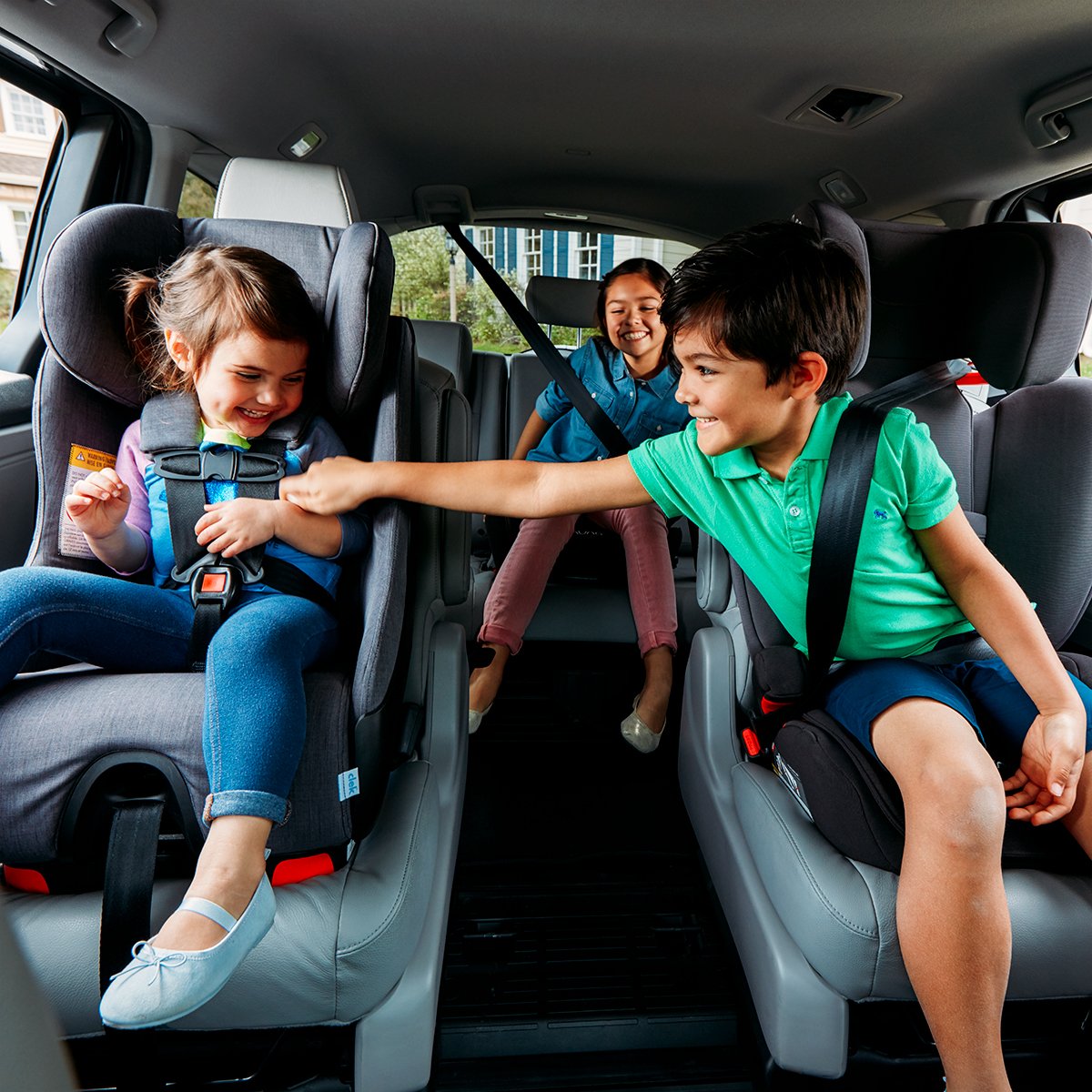 HondaofNaples's tweet photo. Fun. Safety. Family. Honda. https://t.co/WvNJ9soUaY