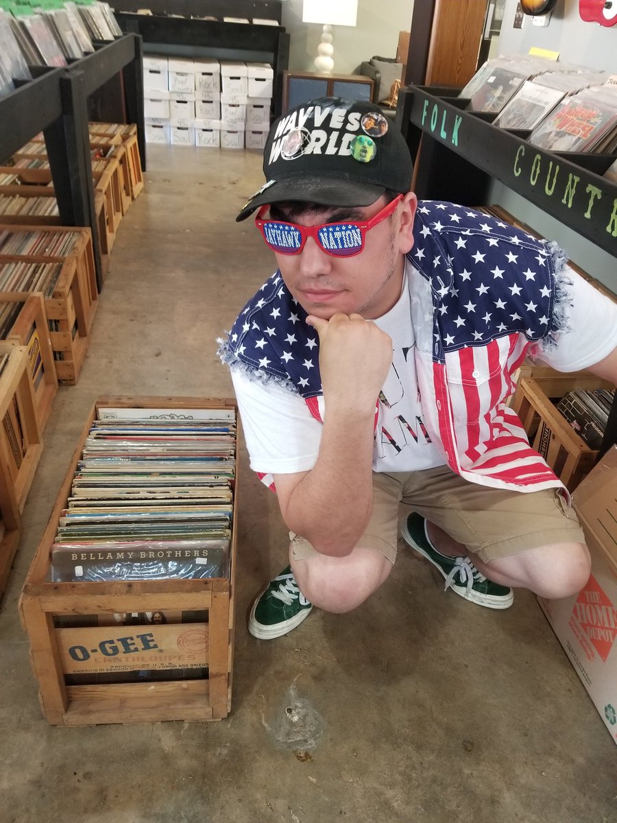 Joel311Bandit's tweet photo. IT'S HOT OUTSIDE AND EVEN HOTTER INSIDE @BrothersMusicKC 🔥🔥🔥 Feeling very patriotic on this #MemorialDay our floor sale continues all day 3 for $1 we're open all day!! Come check us out #supportlocal #BrothersMusicKC @PennyClevenger https://t.co/ToZUyEocLF