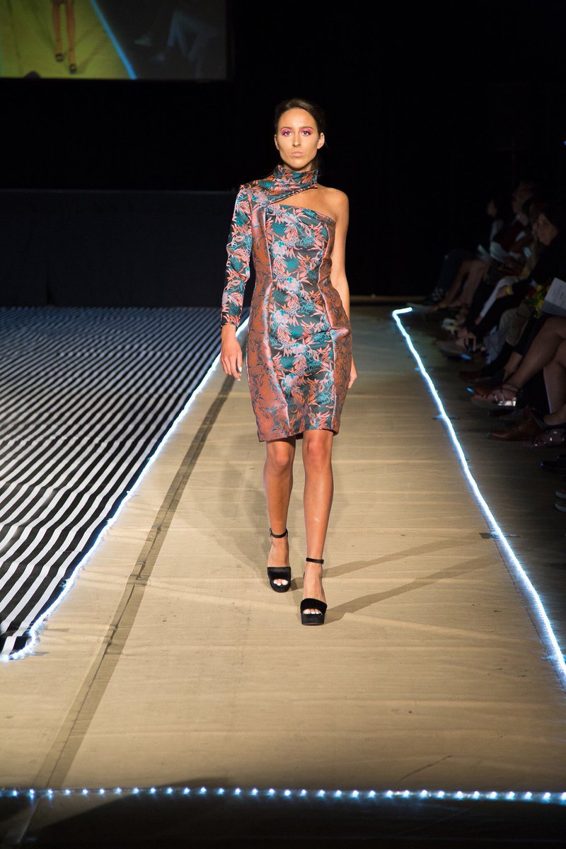 aumodelingboard's tweet photo. #AUMODEL #AU #AMDA https://t.co/GfxK54g4G5