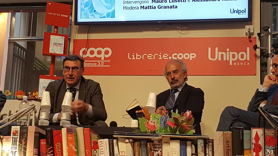 #falsecoop, ne abbiamo parlato venerdì a #Bologna alla presentazione del libro di <a href="/gadlernertweet/">Gad Lerner</a> che racconta il mondo della cooperazione. Chi non rispetta i lavoratori per noi è fuori, il Paese si riconosce nei nostri valori. <a href="/ASviSItalia/">ASviS</a> <a href="/CNSNotify/">CNS</a> #FondazioneIvanoBarberini