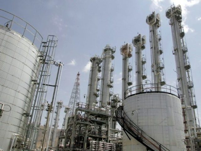 Chris_1791's tweet photo. #Iran Energy Official: We Can Create Highly #Enriched_Uranium ‘In Two to Three Days’ https://t.co/oHgkoOvBOl via @BreitbartNews https://t.co/4qm4oZ5Hq3