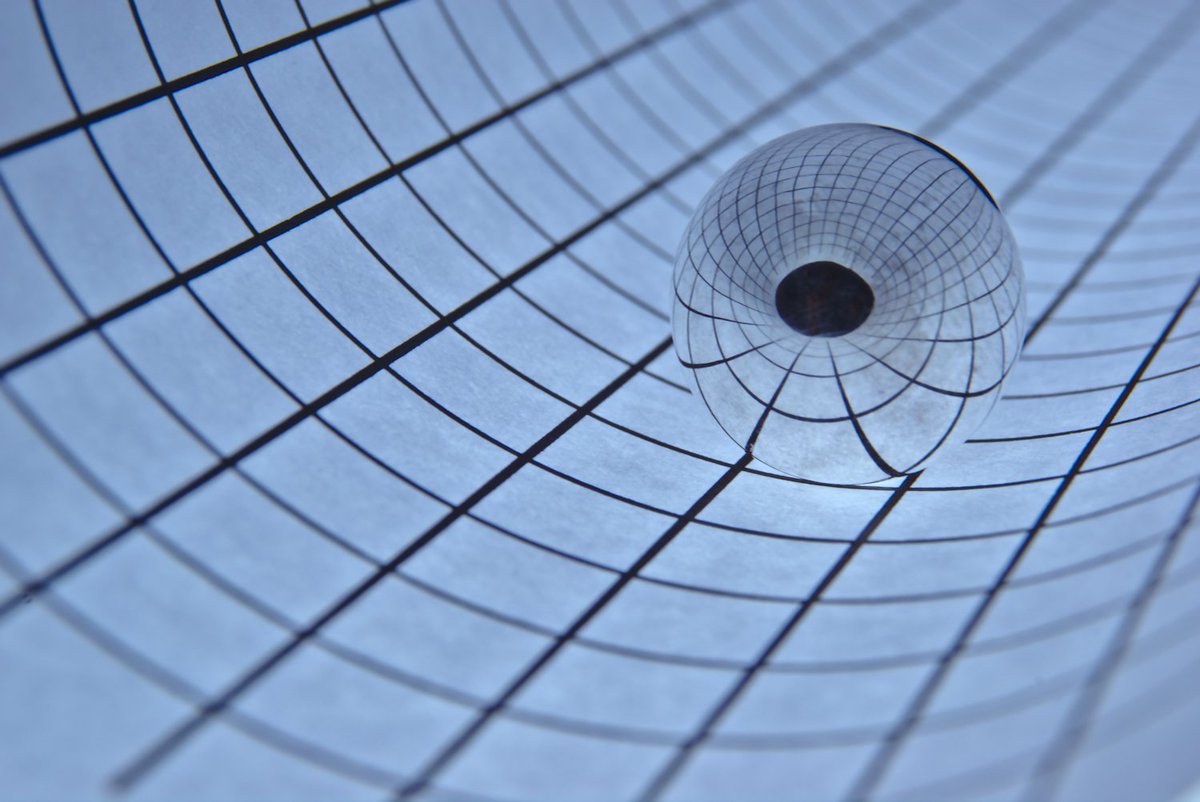 maximaxoo's tweet photo. #Space: the case against #DarkMatter, Erik Verlinde's theory of #EmergentGravity
► https://t.co/KzOaCXHCMi via @AstronomyMag https://t.co/fxZGfqDTN2
