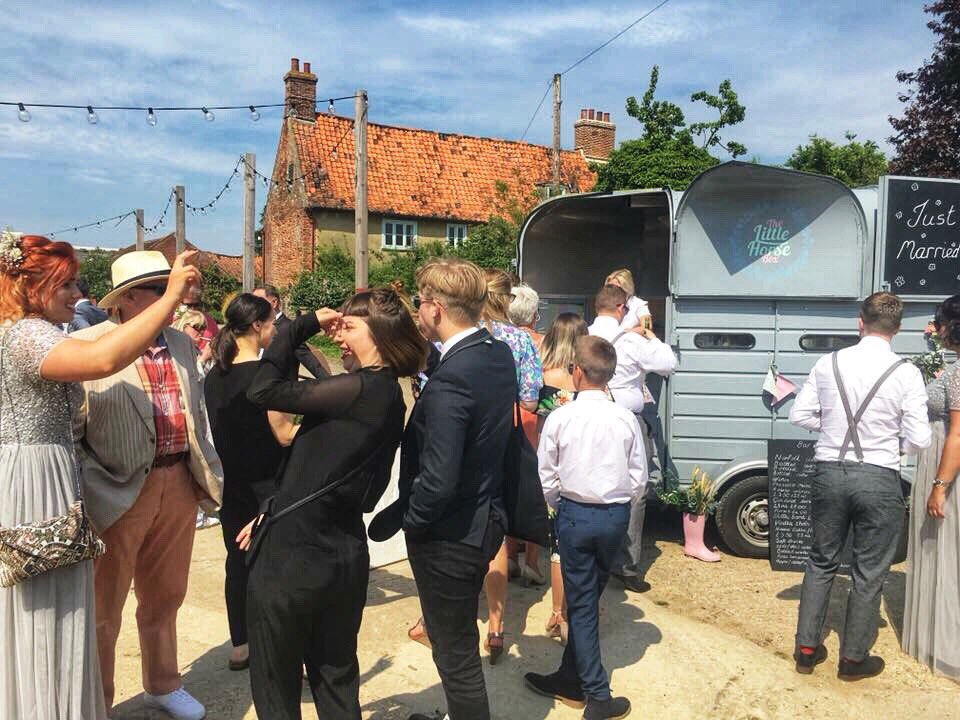 We are in full swing with wedding season and this weekends wedding was amazing! We loved being part of and seeing it all come together. #weddingday #weddingweekend #norwich #mobilebar #JustMarried