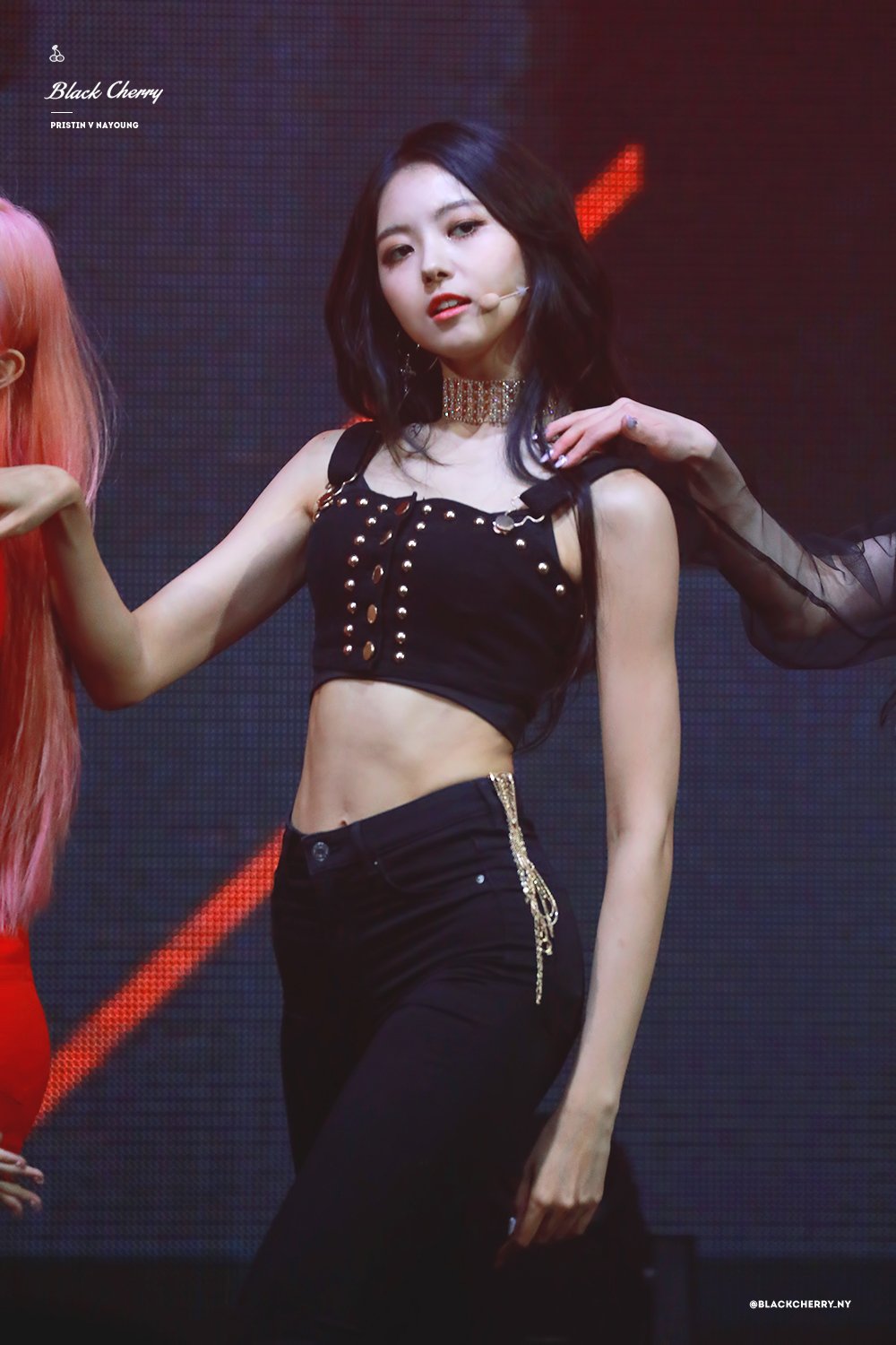 DeTKHvyVAAAwmwC.jpg:orig