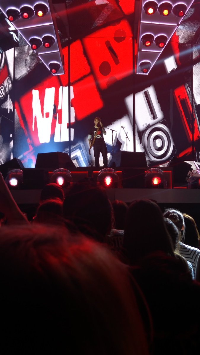alexclicky's tweet photo. Caught @edsheeran promoting @ClickyMedia at his show on Saturday (Far right of the picture...) https://t.co/unYW0fSbKz