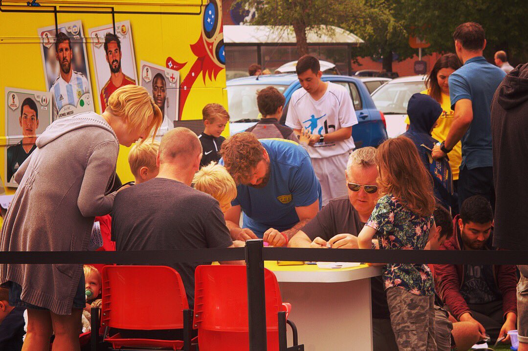 Commbus's tweet photo. DAY 3 ✅ Tomorrow the Panini Buses are on site in Milton Keynes & Newcastle ! @OfficialPanini #PaniniBus #roadshowbus #GotGotNeed https://t.co/nyTPDOHUwa