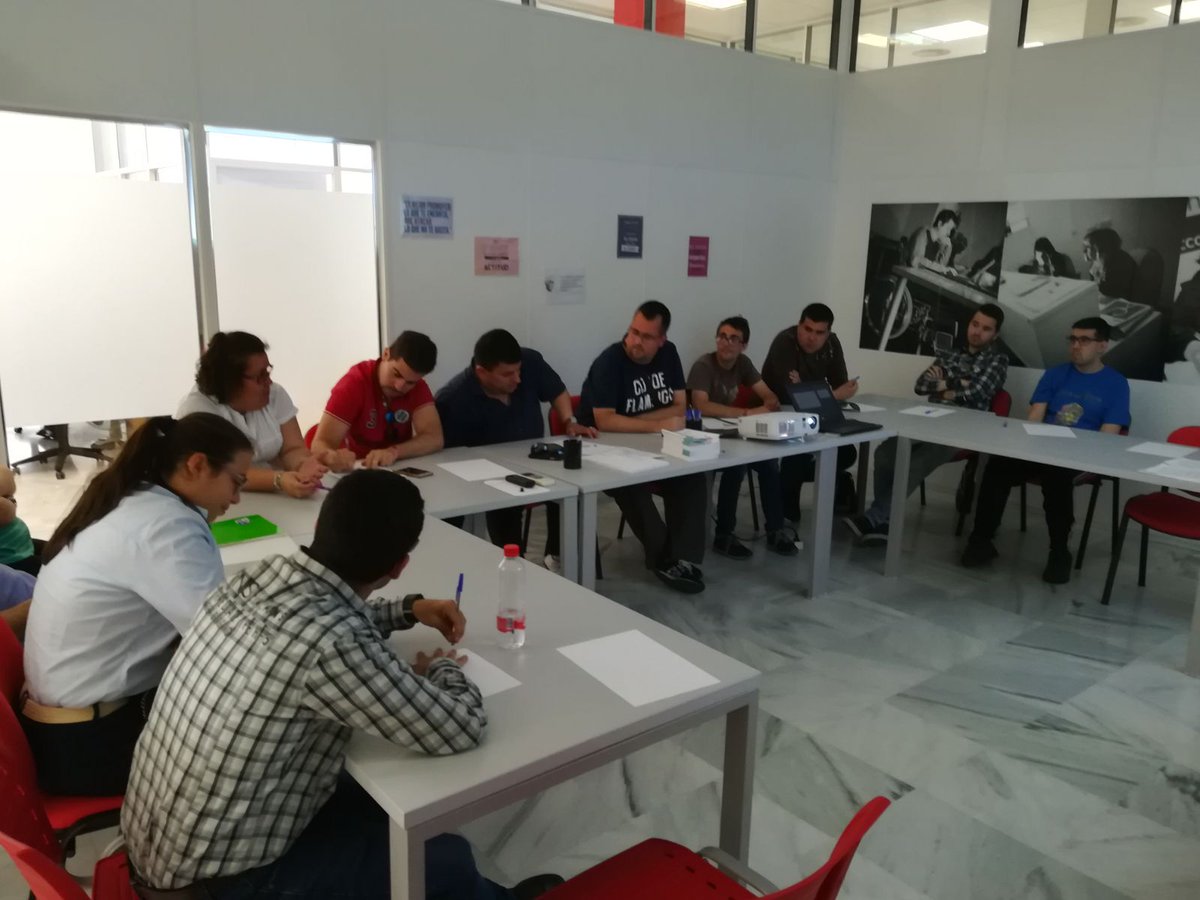Iglesias_mquez's tweet photo. Hoy en Escuela Plan Familia trabajamos sobre #planificación y #resolucióndeconflictos en la provincia de Sevilla. #discapacidad #empleo #planfamilia #Empleo para tod@s #escuelaplanfamilia @rorroblanc @payanvazquez @tatimirandaa @fund_adecco @MarcPonceT https://t.co/kDO5dLbqaL