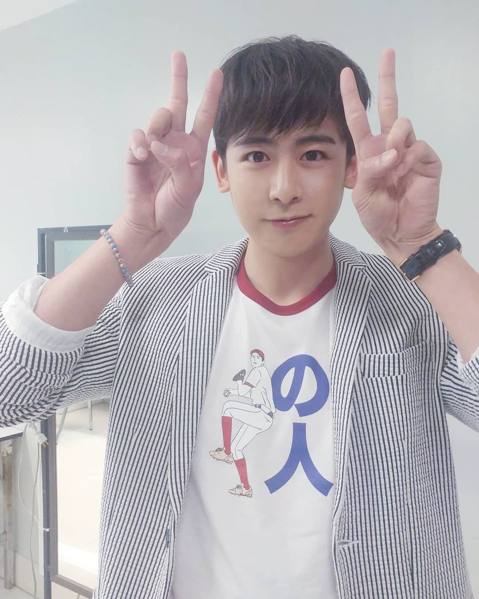 2pmalways's tweet photo. [2PM IG] Khun bunny bunny 🐰 Where are you hopping to 🎵 Jumping hop hop hop #PleaseComeHere

https://t.co/71LB9033xk

Ref: https://t.co/i0C2kloHAI https://t.co/v6LProzpWR