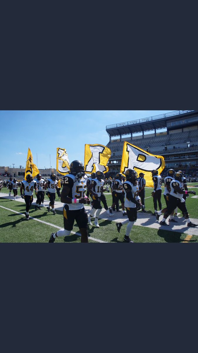 HtxCp's tweet photo. Blessed To Receive My First Offer From The University Of Arkansas At Pine Bluff #HuntWithTheL19NS @CoachJP3 @Coach_Gales https://t.co/pKdBKq3XSR