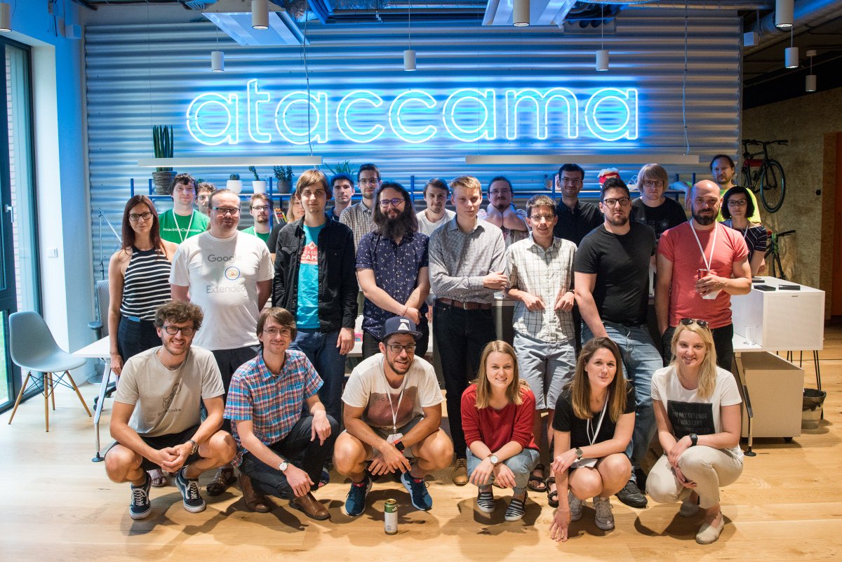 Děkujeme všem soutěžním týmům a porotcům a partnerům: <a href="/ataccama/">Ataccama</a> a <a href="/CZ_NIC/">CZ.NIC</a>, <a href="/Lupacz/">Lupa.cz</a>, <a href="/SvetChytre/">Svět Chytře</a> a <a href="/geobusiness/">GeoBusiness</a>, že nám věnovali svůj čas a podpořili nás při #hackathon-nu #kodujprocesko. Více fotek najdete na našem Facebooku.