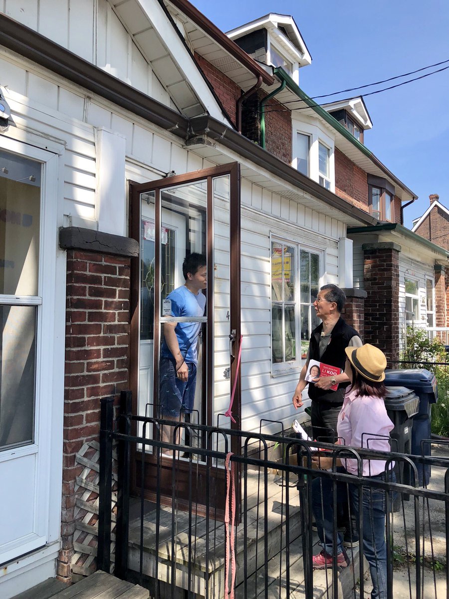 michaelchanyr's tweet photo. Had a great morning out with @LiKoo_TO chatting with residents of #toronto-Danforth. #CareOverCuts https://t.co/LlWcbDVQcM
