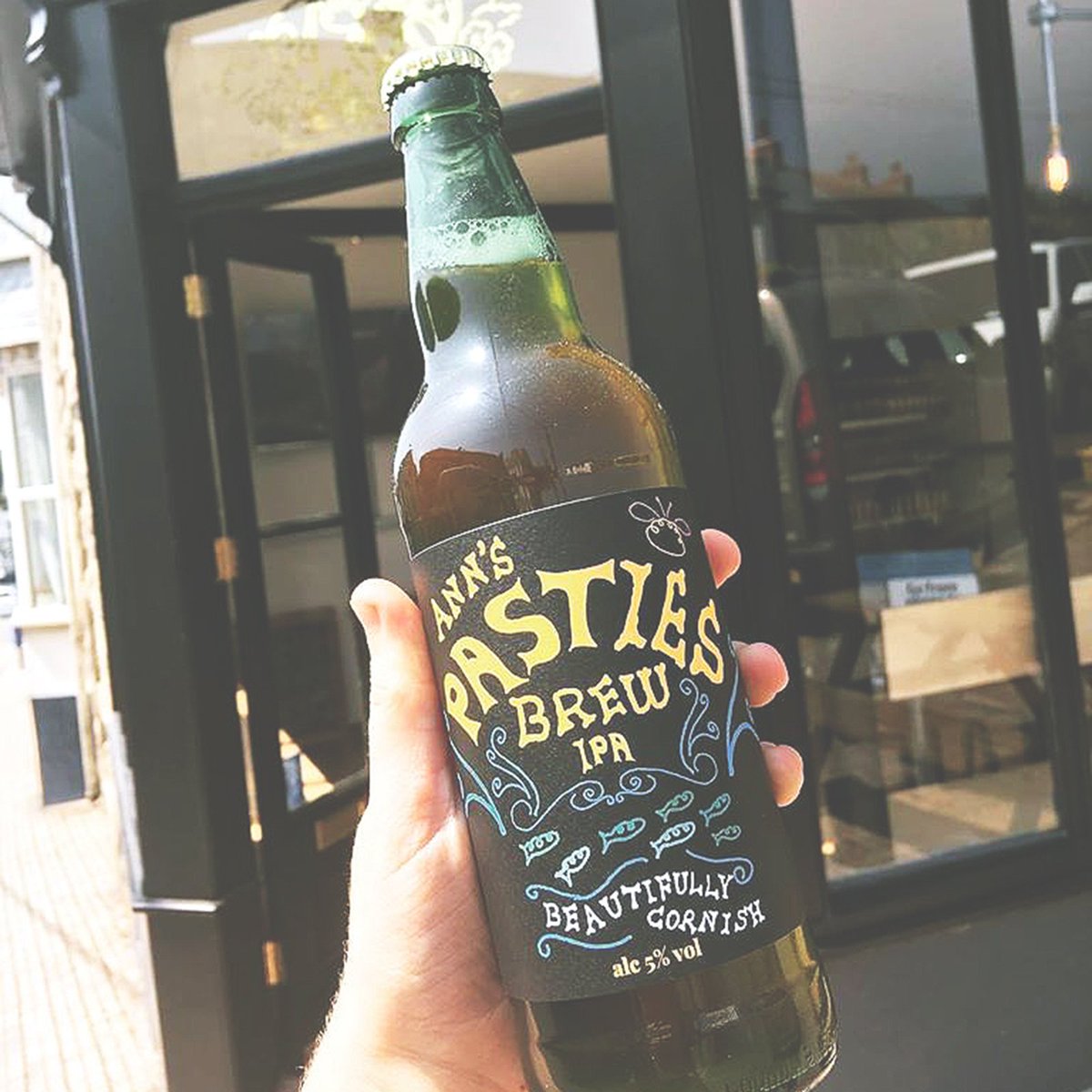 We only went and labelled up <a href="/annspasties/">Ann's Pasties</a> very own IPA! Bloomin’ ‘ansum. 
.
.
#labelprinting #cornwall #stives #thelizard #padstow #falmouth #truro #printing #supportlocal #localbusiness #madeincornwall #stagnes #penzance #hayle