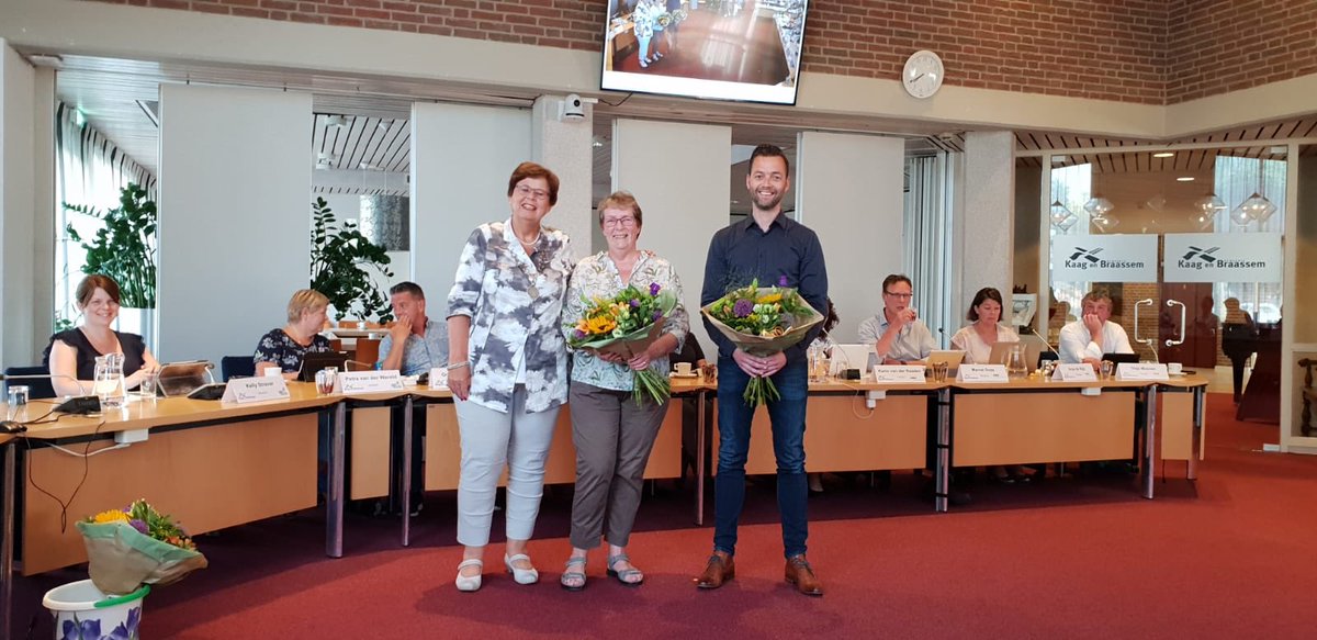 ProKenB's tweet photo. Toppers @ProKenB benoemd. Veel succes en vooral plezier @rickvanseggelen en @TheaWesselman als burgerraadslid @KaagenBraassem. Versterking voor PRO. Welkom! https://t.co/v6GAL97xzl
