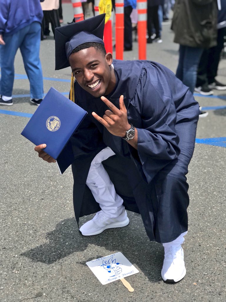 If you know what it took 
🎓😎 #AA #onceahornetalwaysahornet