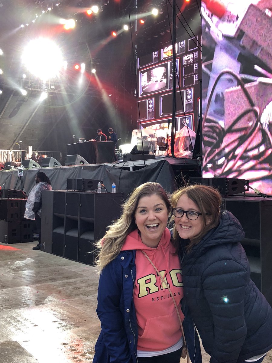 KEH0315's tweet photo. Love @bostoncalling weekend! @Eminem was unreal! #BostonCalling2018 #EMINEM https://t.co/A3UxmHW3Ui