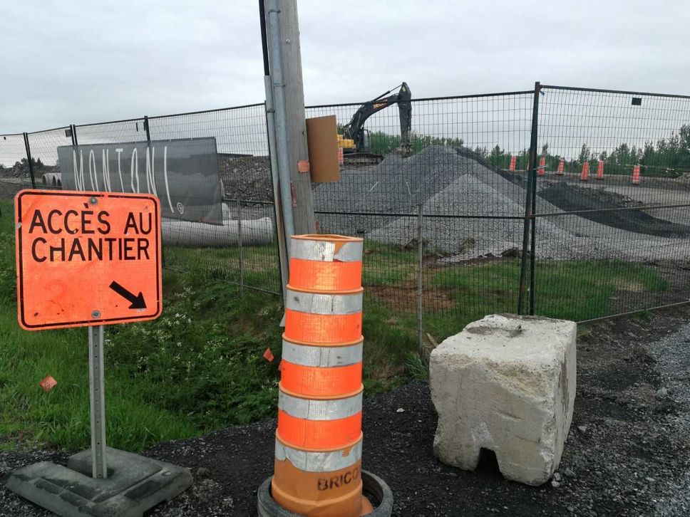 Amazon débarque à Varennes tvanouvelles.ca/2018/05/28/ama…