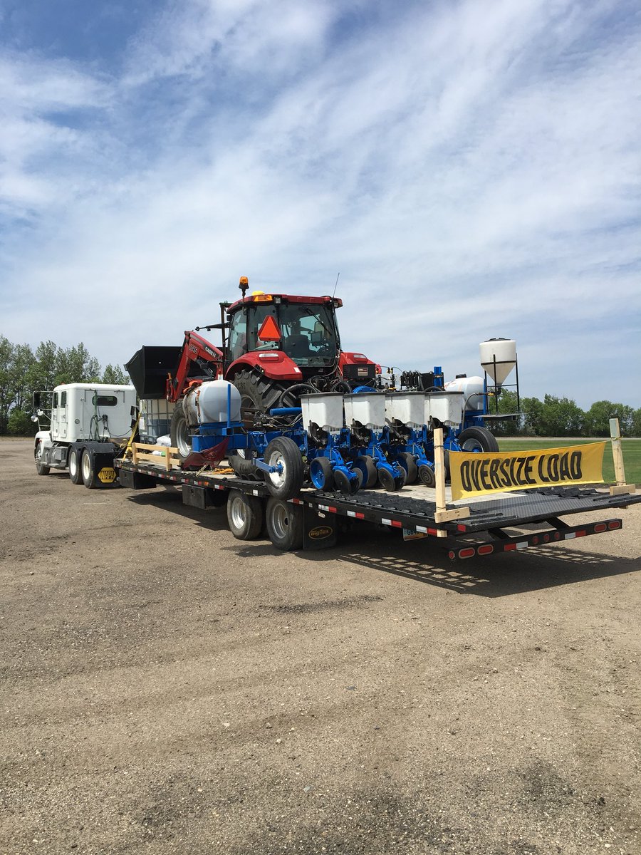 letsgofarmin's tweet image. Off to do the last @CHSDevilsLake #plot18!! 
#letgofarmin