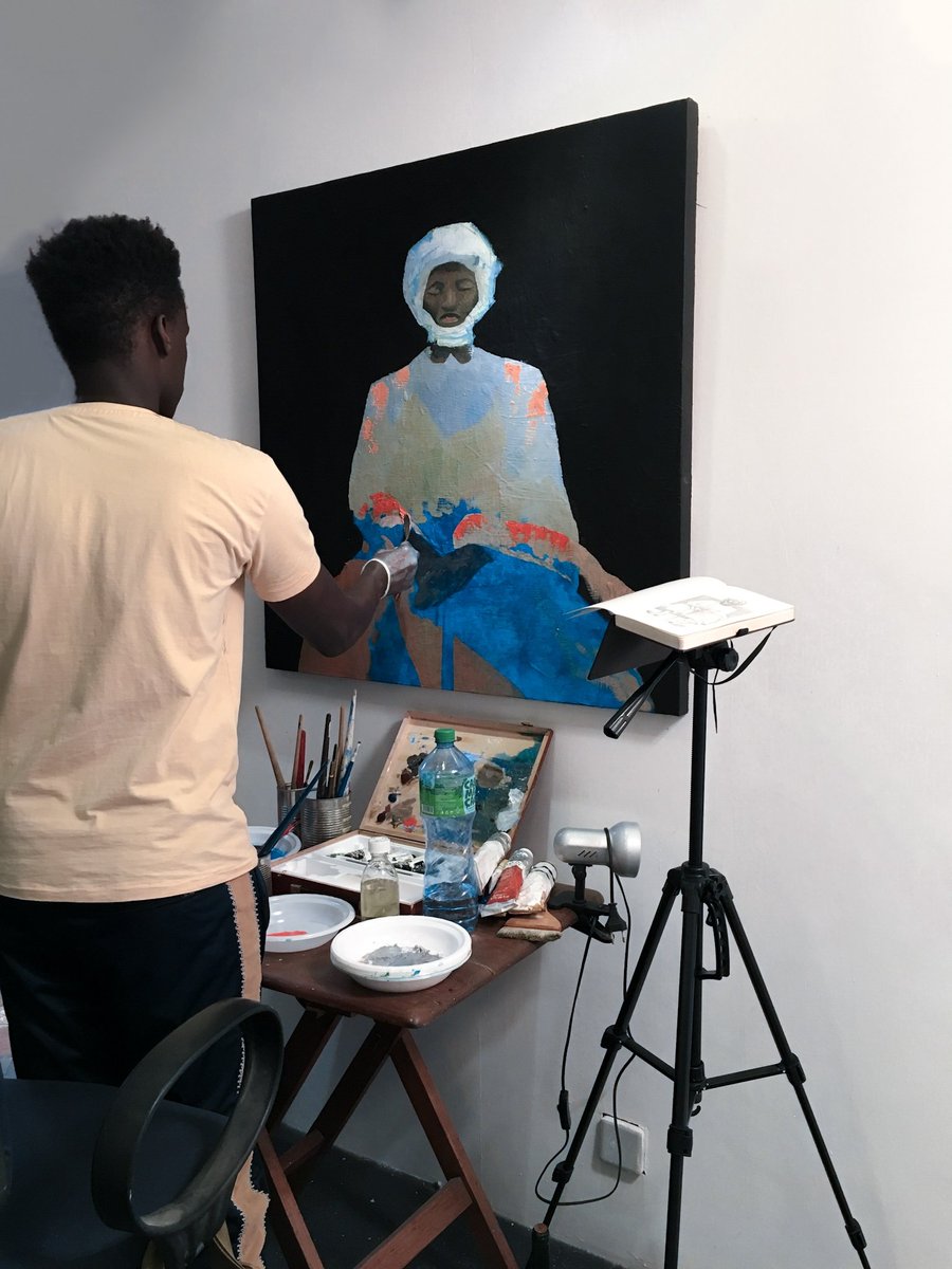 ArtofPapi's tweet photo. Expo finissage event is this Saturday after Iftar.
Process shots by @Vlonepape
#PapiNeverSleeps #DakArt2018 #MwamiFepp #DakarLives #dakarbiennale2018 https://t.co/zi7PXzr8H0