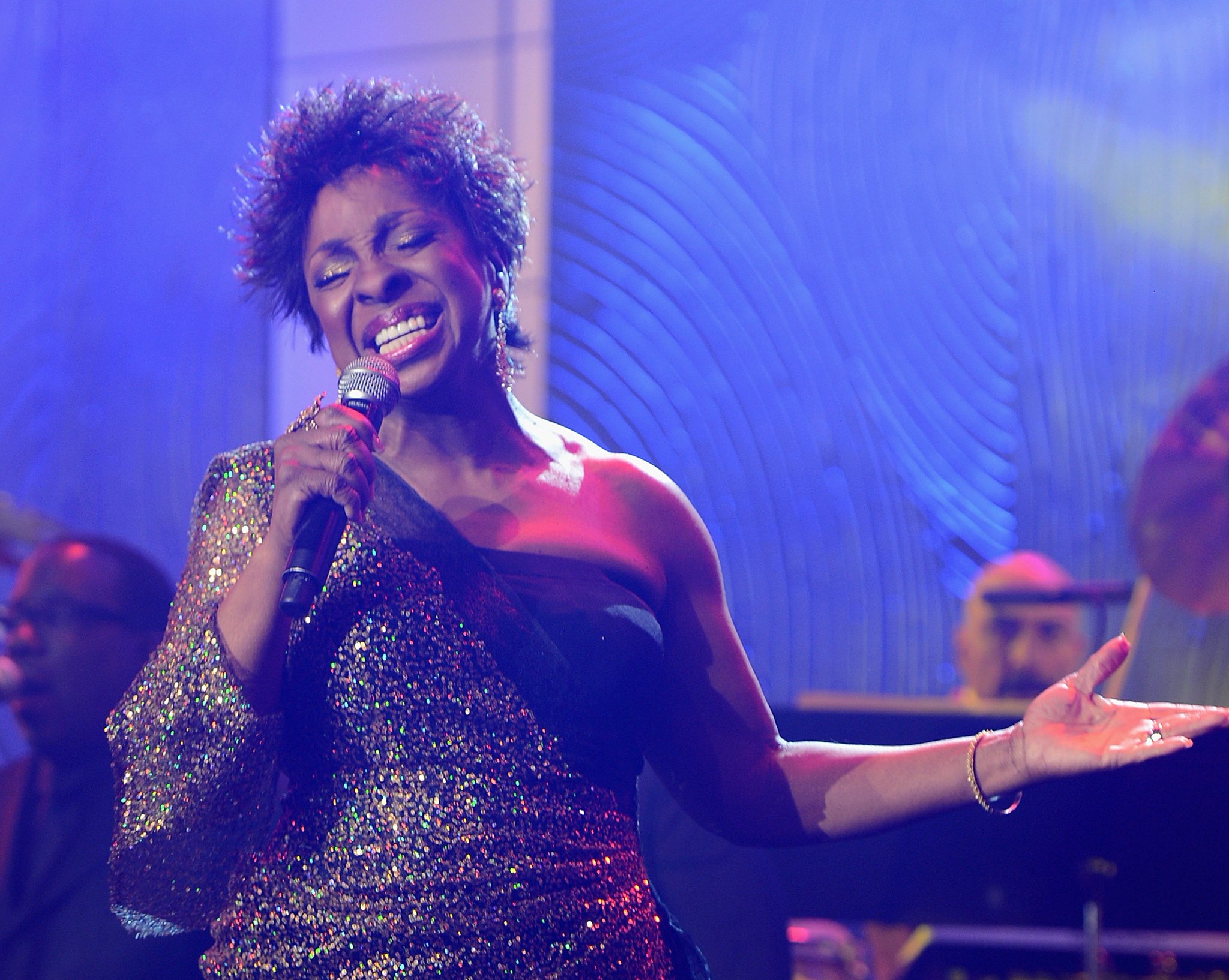 Happy Birthday Gladys Knight! 