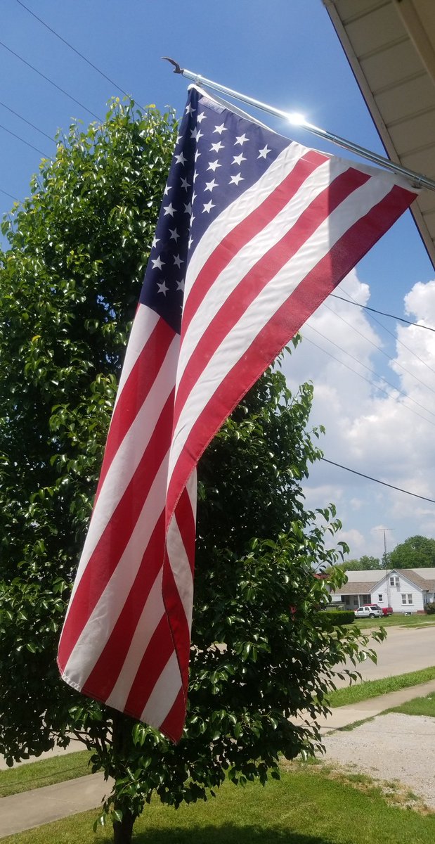 MissyBoxdorfer's tweet photo. We're spending time outside, but, it's a hot one out! #porchsitting #USA #flag #MemorialDay #redwhiteandblue https://t.co/r03GOSgWtq