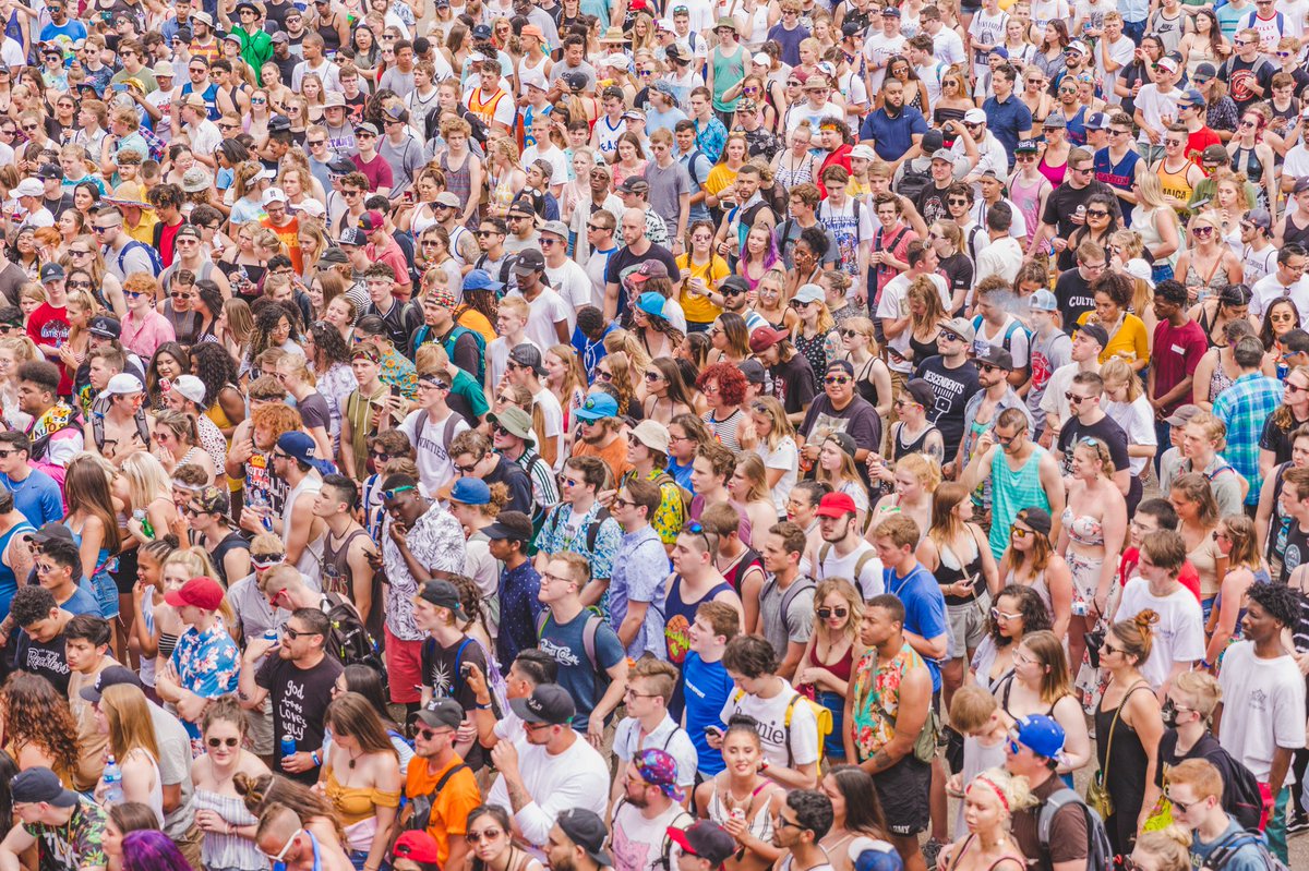 UpcomingHipHop's tweet photo. The Worlds Largest One Day Hip Hop Festival @soundset (a thread by @mattogilvieee) https://t.co/gw83WTfOa1