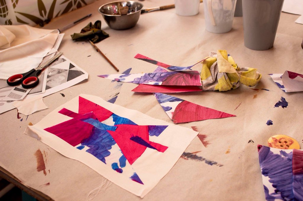 costuralateral's tweet photo. ✨Workshop de Sublimación Artística✨Lunes 11/06 de 9:30 a 12:30hs . No se requieren conocimientos previos. Materiales incluidos. Valor $700 info@costuralateral.com.ar
Zona Almagro a 4 cuadras de Rivadavadavia. https://t.co/wzua5IM4o8