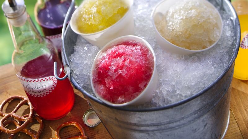 Haleth7's tweet photo. #SummerCookoutsIn4Words icy homemade snow cones π https://t.co/MndtoFAwIX