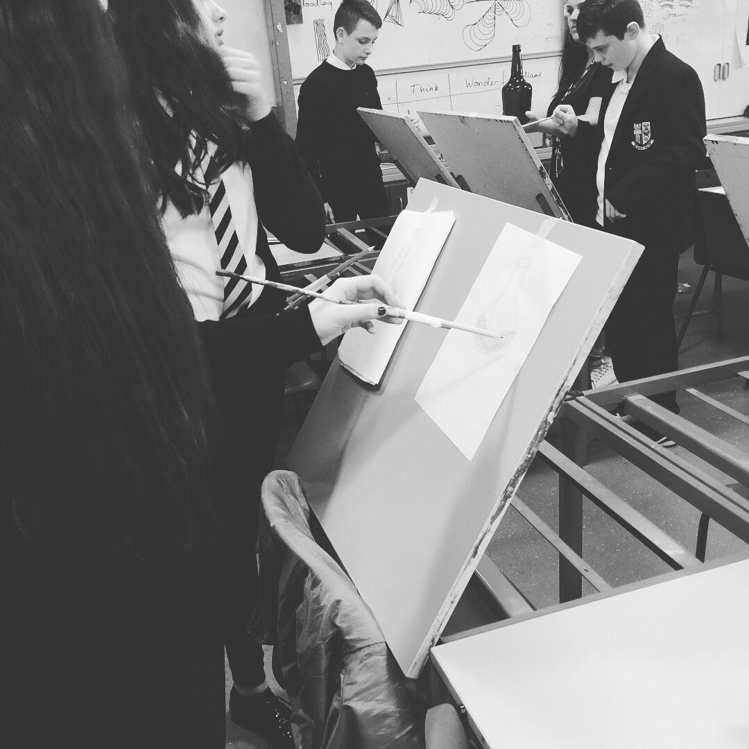 DennyHighArt1's tweet photo. S1 weren’t entirely sure about our new drawing technique this morning. It certainly started my Monday with a smile and 105 produced great drawings.
#drawingdifferently #standupanddraw #prideindennyhigh https://t.co/WDlRgV7LZt