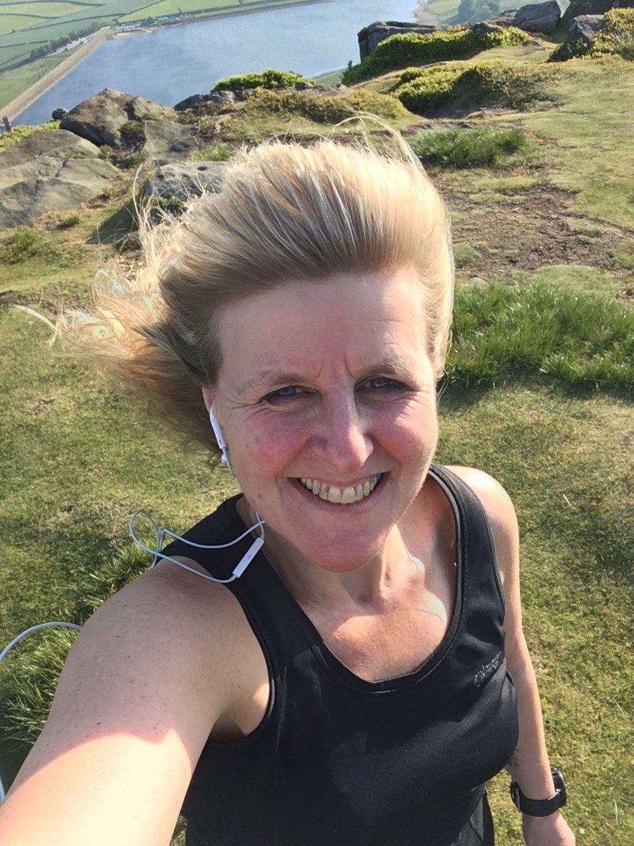 Healthyhappy50's tweet photo. So inspired by my @261ClubUK & international friends at @womencan2018 in Devon, I decided to run up the crag this evening! Gorgeous #10km! Thank you! ππββοΈ #261Fearless #run1000km #trailrunning #Yorkshire https://t.co/QKa96UrbJ6