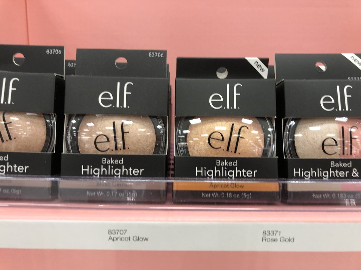 ElfHunting's tweet image. Happy about these new elf cosmetics. It’s about time that elves wear makeup! #MemorialDay