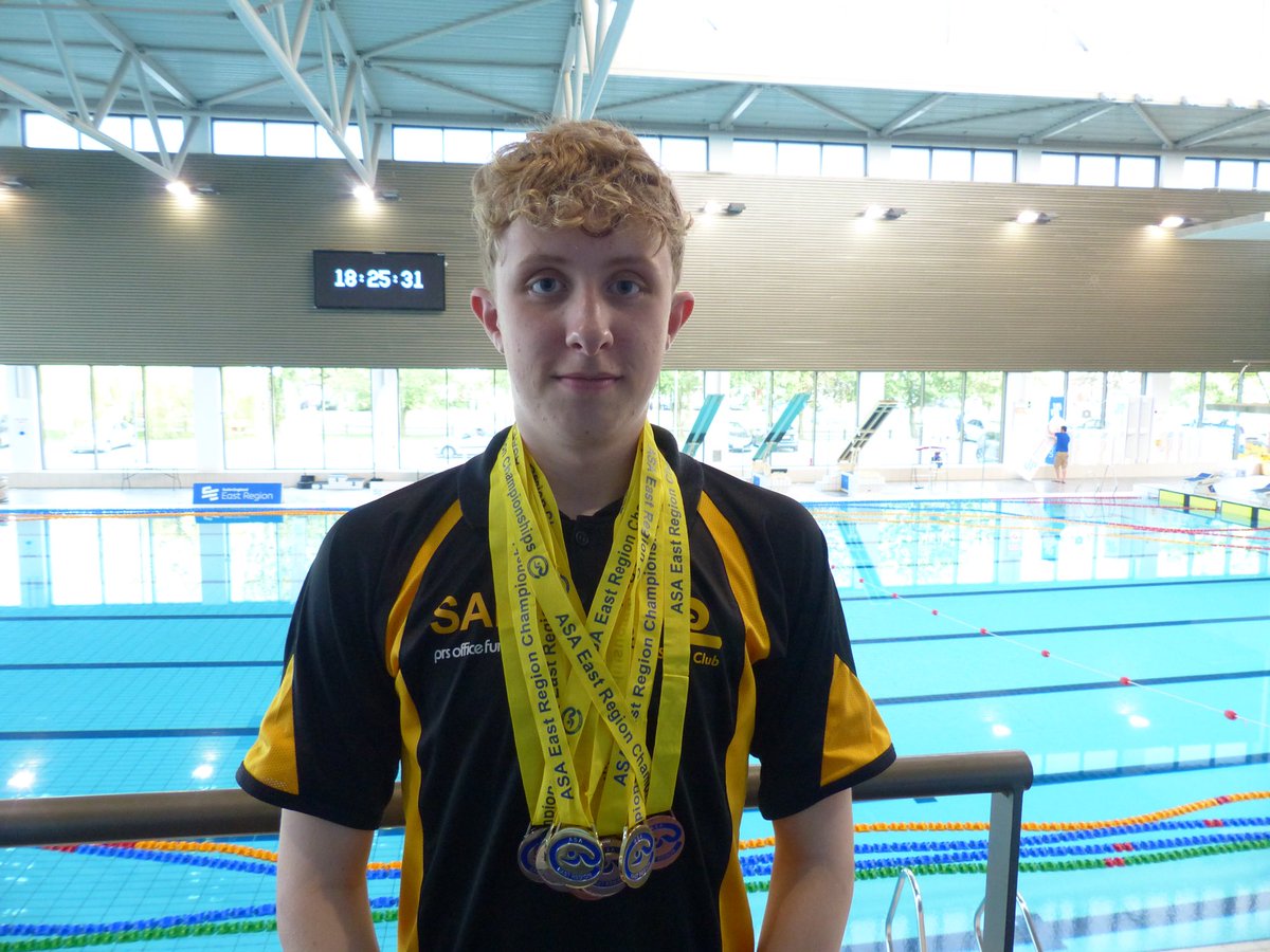 jpyefinch_uk's tweet image. Huge congrats to Sam Pyefinch TSC #ERSwimChamps18 3gold 4silver 2 bronze PBing everything heat&amp;amp;final and achieving 2nd overall in whole age group. Awesome! @TringSwimClub @SEEastRegion @AGSheadmaster @AGSpe_sport
