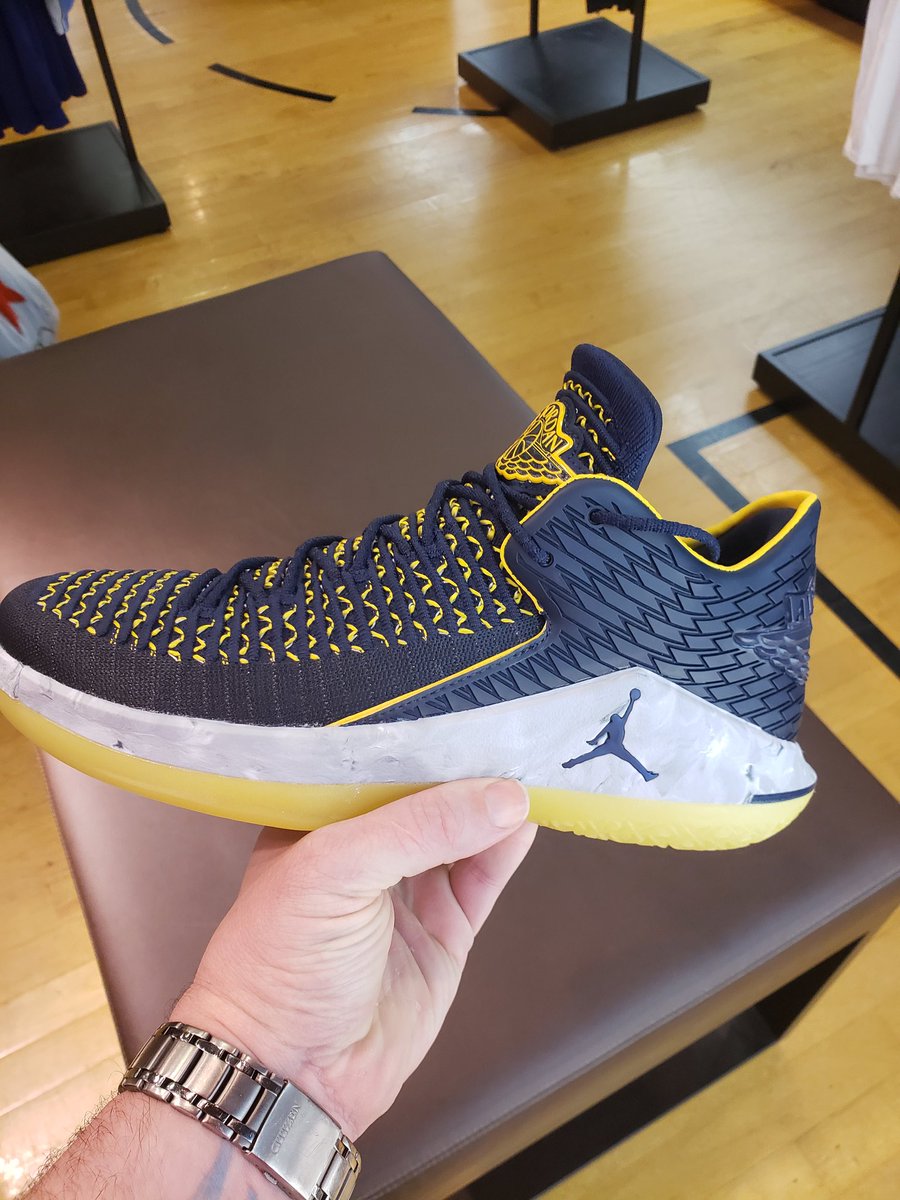 SonOfStan17's tweet photo. Early birthday gift from the wife. #GoBlue #Jumpman #MaizeandBlue #BigHouseArmy https://t.co/bjK39wXfF8