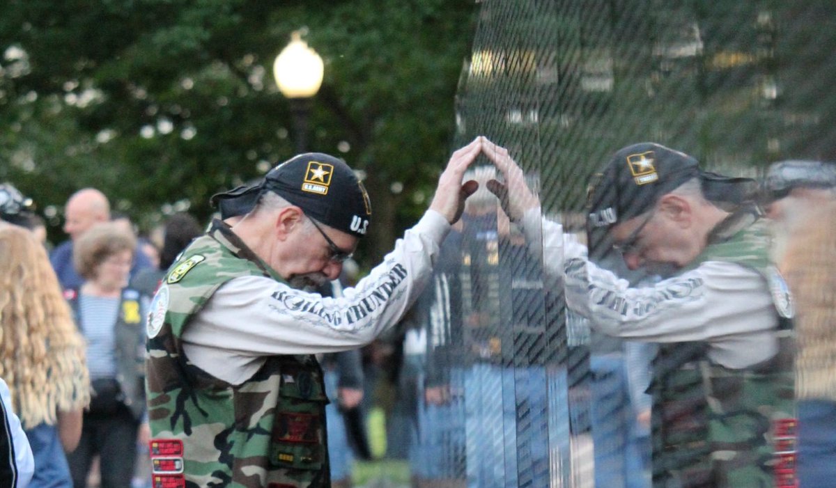 keith_developer's tweet image. Land of the free because of the brave. Today we honor and remember those who paid the ultimate sacrifice. To all of our armed forces we are grateful. #MemorialDay #MemorialDay2018