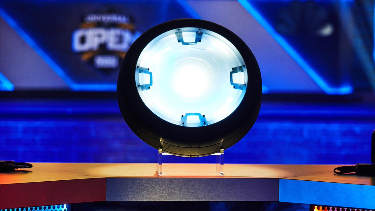 UniversalOpen's tweet photo. Got your eyes on that big, beautiful #UORL trophy and $100,000 prize pool? Don't miss your chance to take home the tire: registration is open for Season Two! https://t.co/hN0BQIg09w https://t.co/ziBScPFfLt