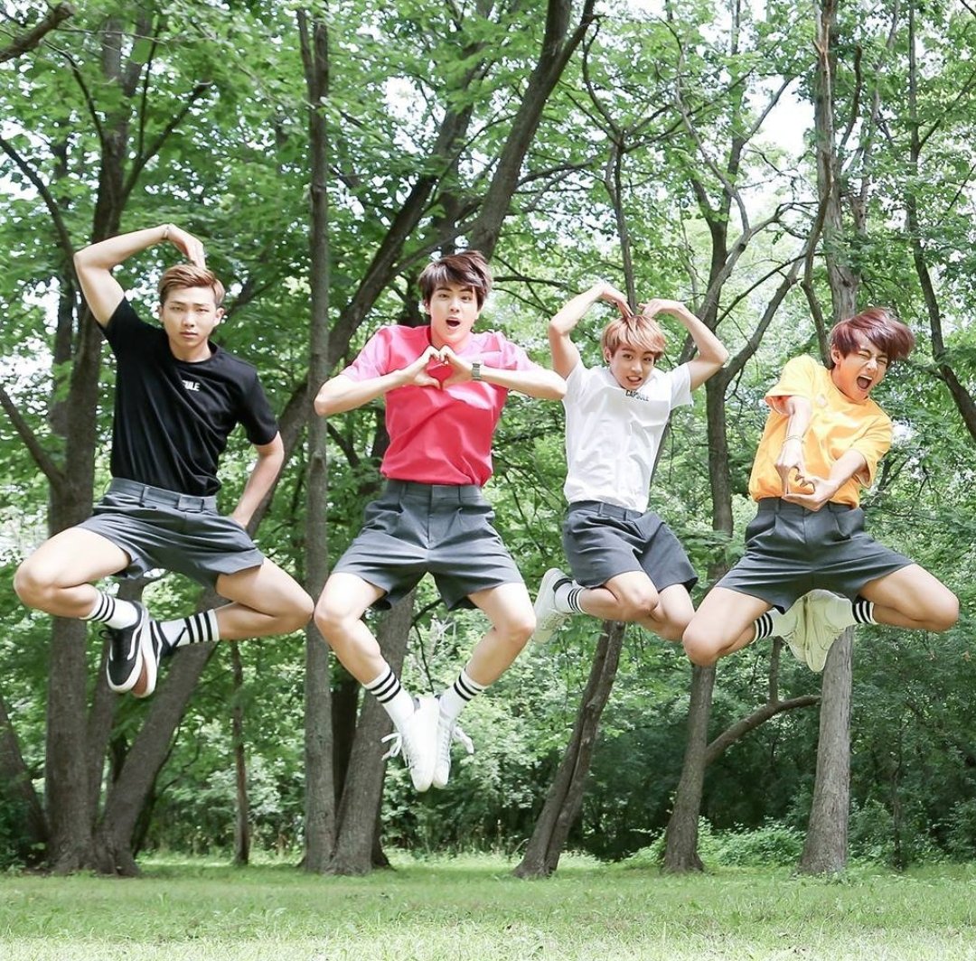 springdayerrday's tweet image. I love them so much 😂💗🤣 @BTS_twt