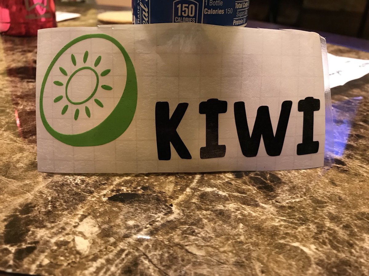 stylesdcproject's tweet image. Hello everyone! Just wanted to stop by and say that our very own @EmmiliaZ is making Harry inspired decals! They’re $6 each and made very well! Send her a tweet or a DM if you’re interested or have any questions! ❤️