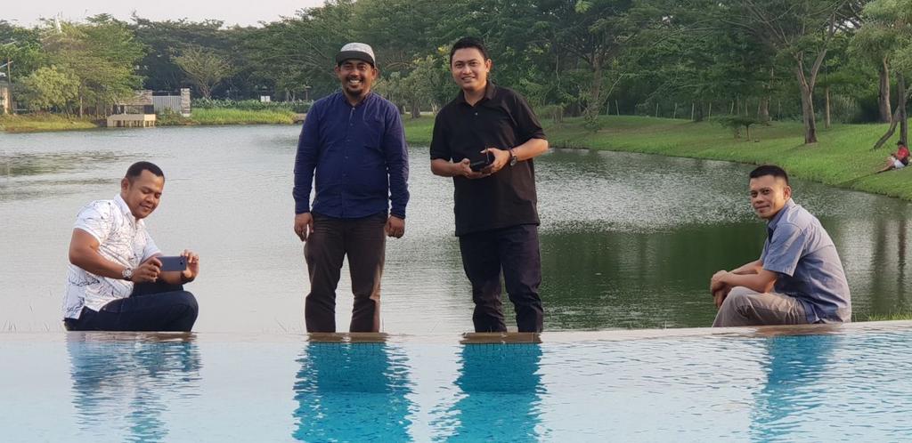 RulyAzham's tweet image. 