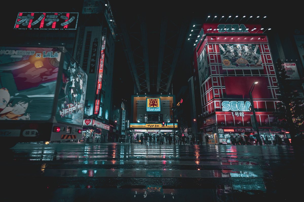 AestheticsJapan's tweet photo. Rainy Akihabara | by @nonapozzz 
(https://t.co/JkPAFxHKIx) https://t.co/9fR5pNMf0Z