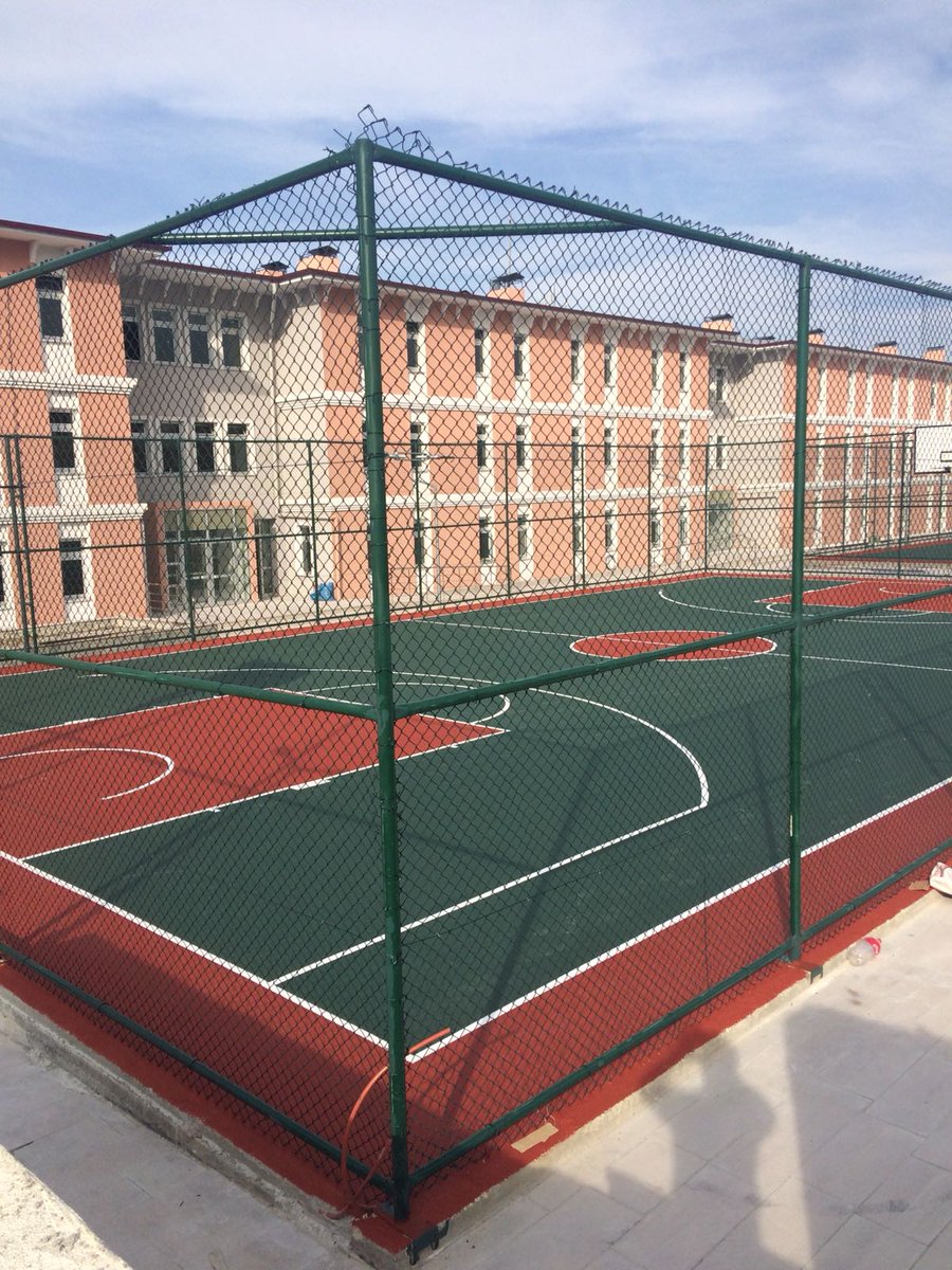 SinopKYGM's tweet photo. Boyabat ilçemizde yapımı devam eden yurt inşaatımızın son eksikleri de gideriliyor.🏢🤗 https://t.co/UMmTW506zi