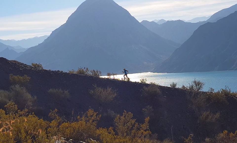 pereyramoos's tweet photo. En @mendozacorreok tenés todo lo que pasó en "Desafío @AnsiltaOficial " de @AdventureProSJ : la voz de los ganadores de los 65K, Franco Oro y "Magui" Nieto; los detalles del circuito; el desarrollo de la carrera; las clasificaciones y los mejores sociales. https://t.co/NwjeO186bY https://t.co/2dmMK2EwgG