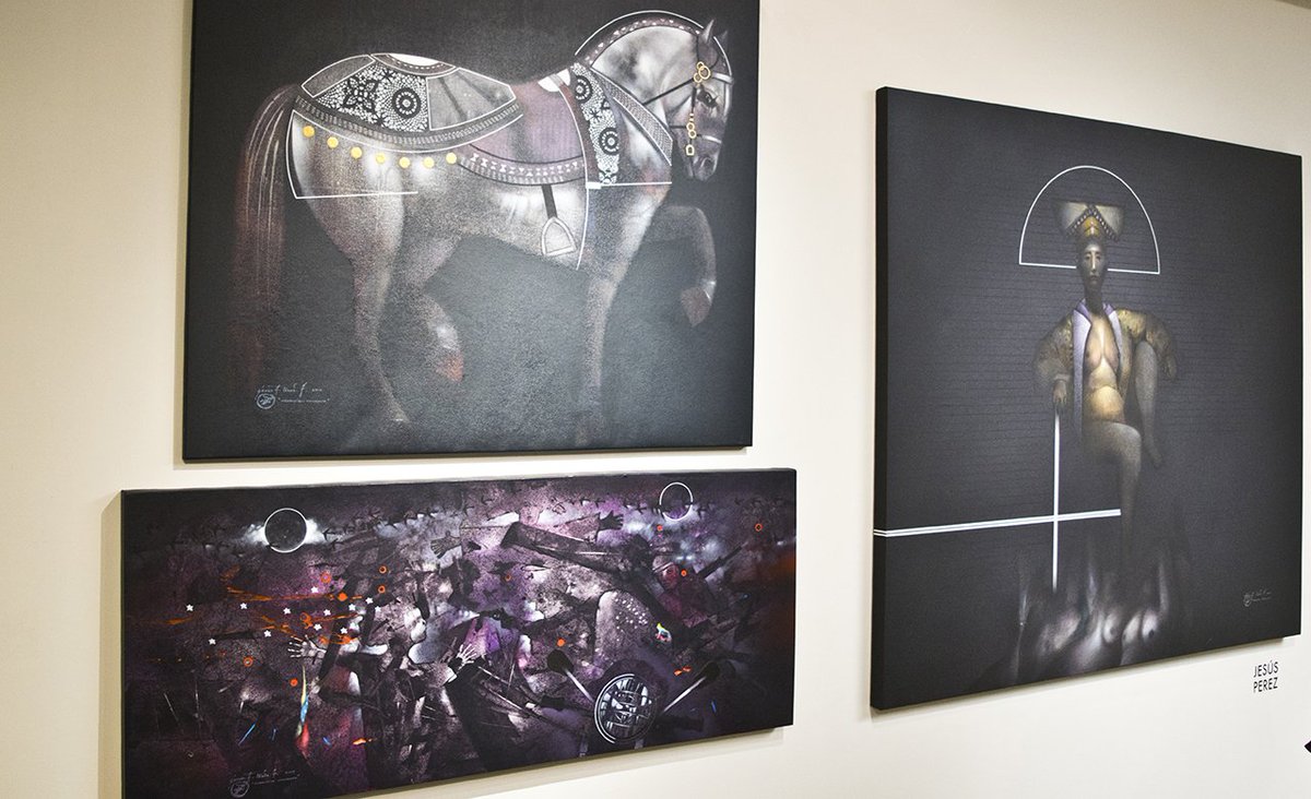 FIAAMaracaibo's tweet photo. Obras del maestro #JesúsPérez singular por su figuración impecable, se apreciaron en el espacio de @roccagallery en #nuestraferia . #Fiaam #ArteConAlmaYCorazón #RumboALos15AñosDeLaFiaam https://t.co/TM27cWGod2