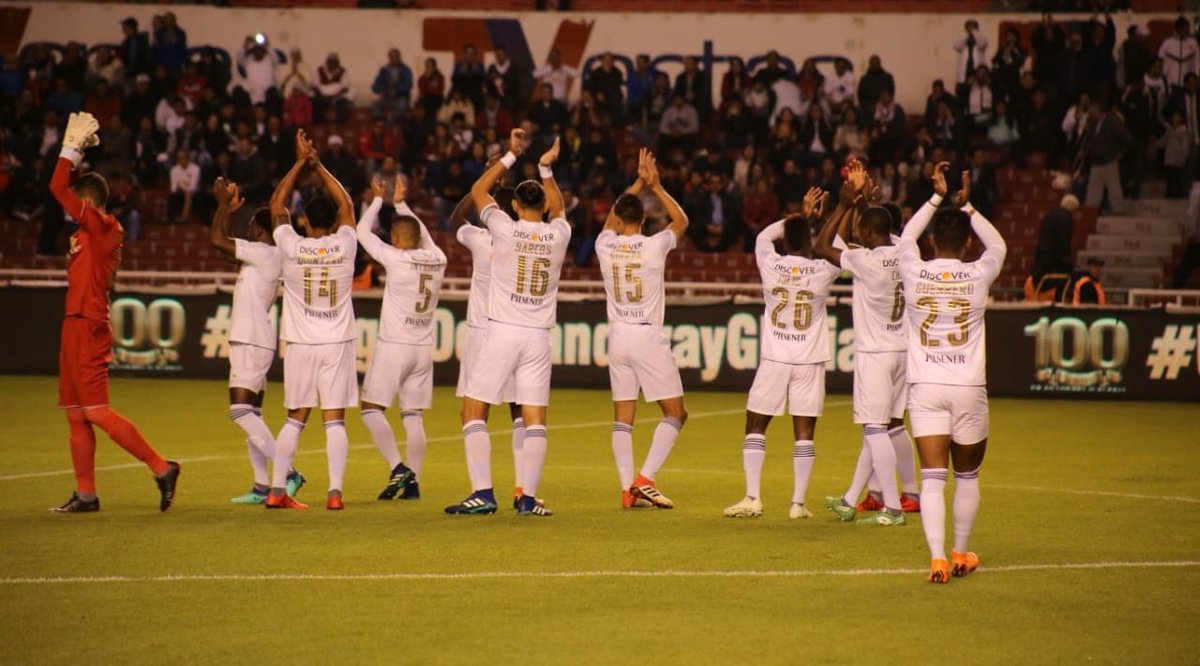 mundoalboec's tweet image. Guerrero no está en su mejor día, colabora pero no entra en el juego ofensivo, no tiene salida y casi siempre esta marcado, Intriago no maneja los tiempos, pierde pelotas, corta el juego de Liga, Vega podría darle mejor creación de juego y salida a Liga.

#FRAMESTUDIO