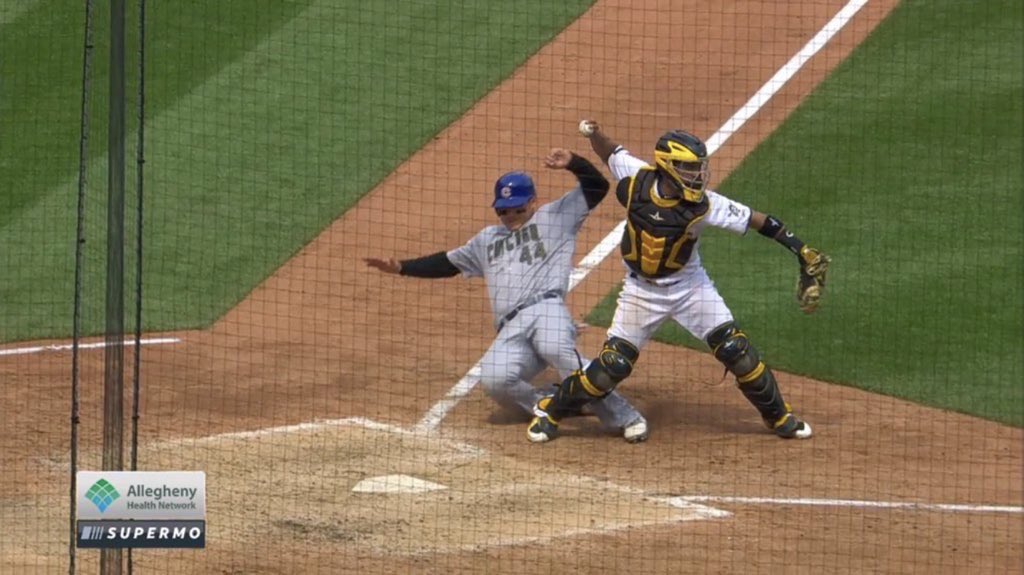 CardinalsTrump's tweet image. Anthony Rizzo of the Cubs is a totally nasty player. Another dirty slide today and Crooked Commissioner Manfred will do nothing about it. #SlideGate is a bigger scandal than Watergate! #STLCards