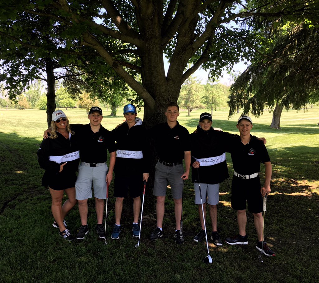Congrats on another win today as the Port Perry Varsity Golf team takes the sweep today⛳️ #matchplay2018 Thanks to our sponsors @CoHoApparel @SummerleaGC @golfoakridge @PortPerryHS