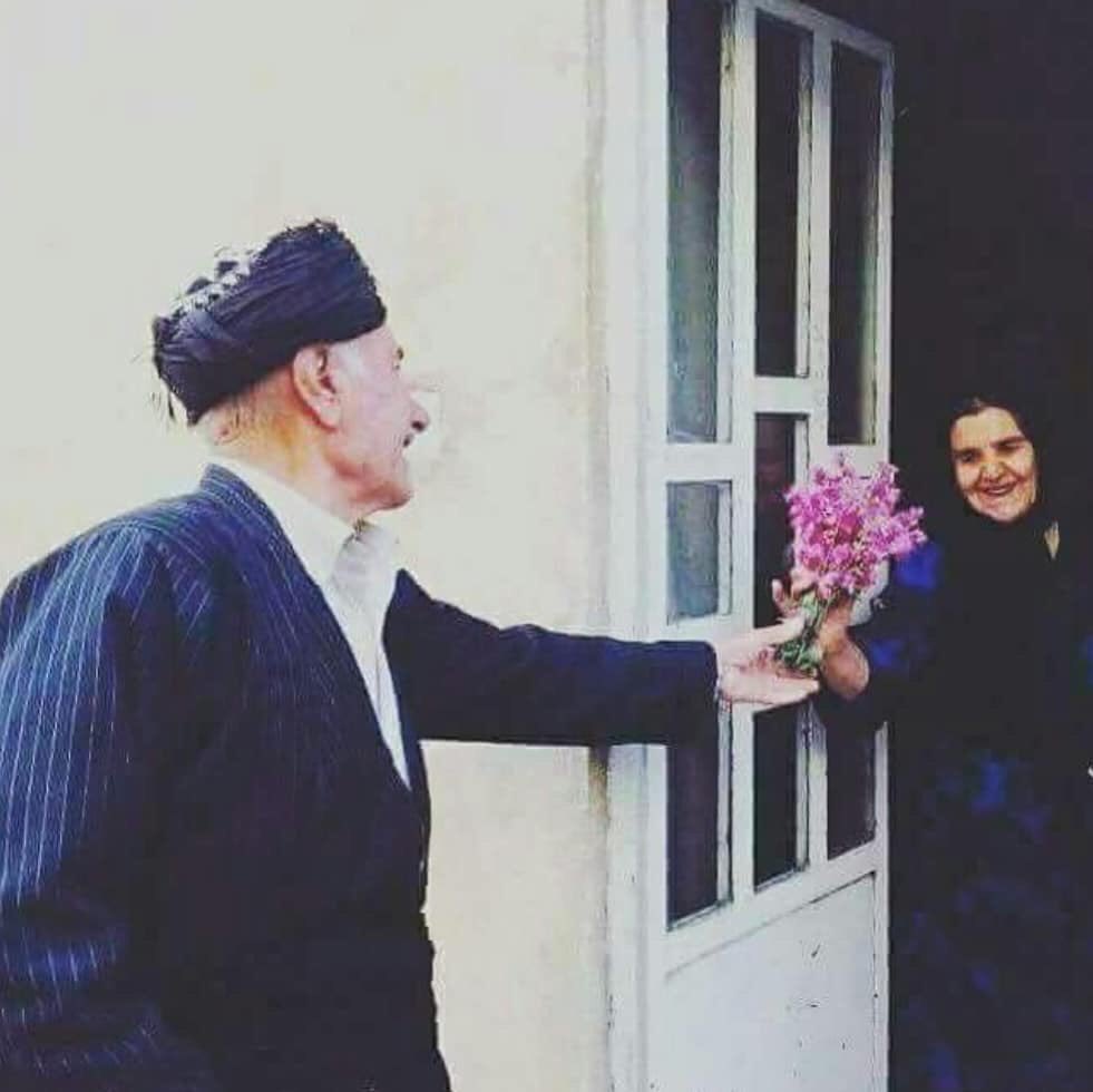 sozprofil's tweet photo. “sadakat, aşkın yıllar alan mühürlenmiş halidir” https://t.co/w0kbeMfmjA