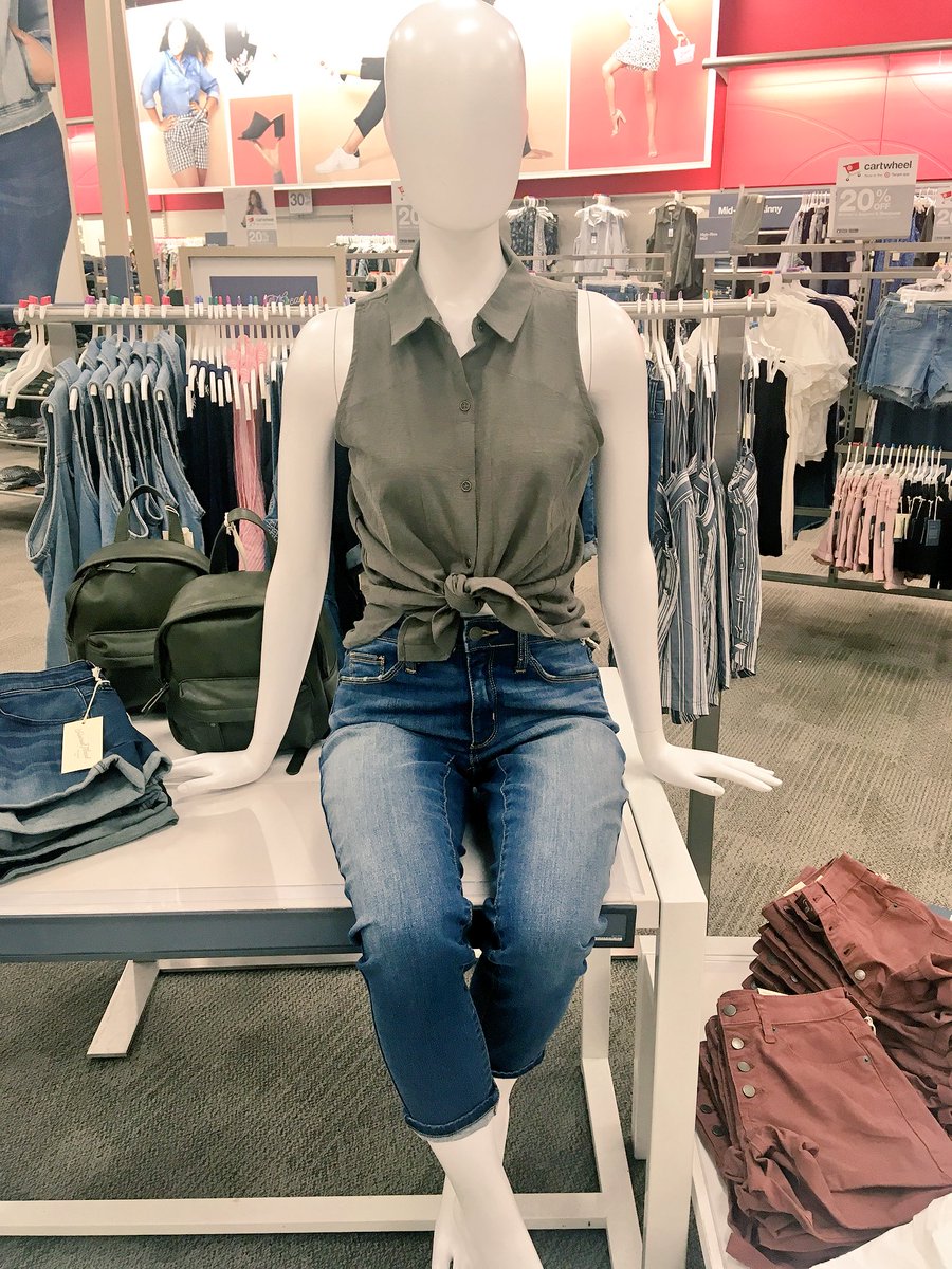 #TargetStyles <a href="/MaribelM03/">Maribel M</a> @cindyniehoff <a href="/perez_patrick/">Patrick Perez</a> <a href="/justinadamburns/">Justin Burns</a> <a href="/nikki_j1981/">Nikki Jaskulka</a> <a href="/LDJones817/">Lindsey Jones</a>