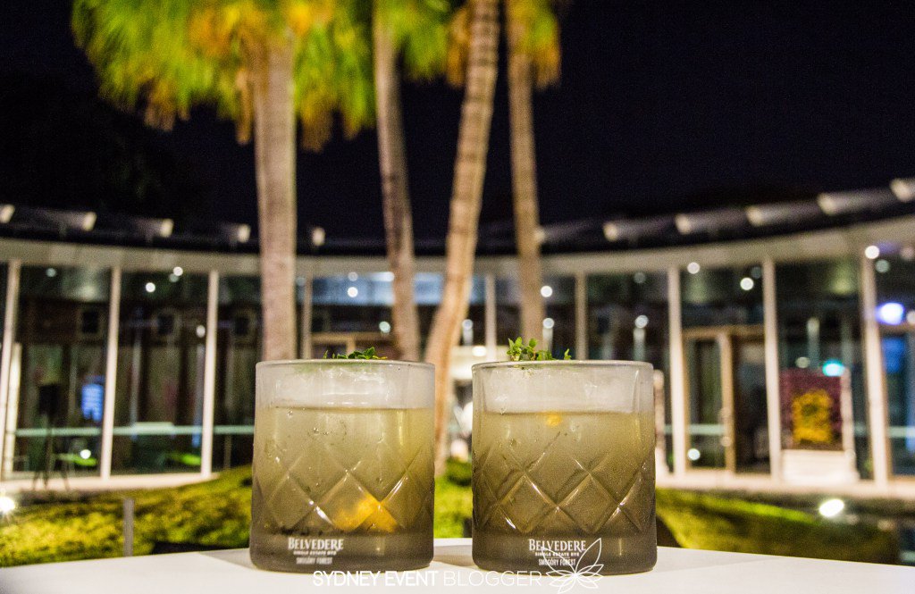 Enlightenment – Vivid Sydney’s opening night cocktail party sydneyeventblogger.com.au/2018/05/26/enl…