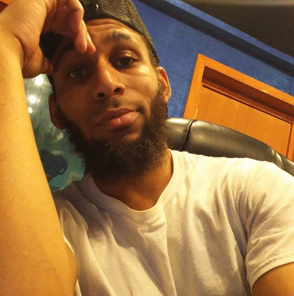 ConvowithMo's tweet image. Your favorite producer’s favorite producer #Pompey #MCM #listenerappreciationWEEK