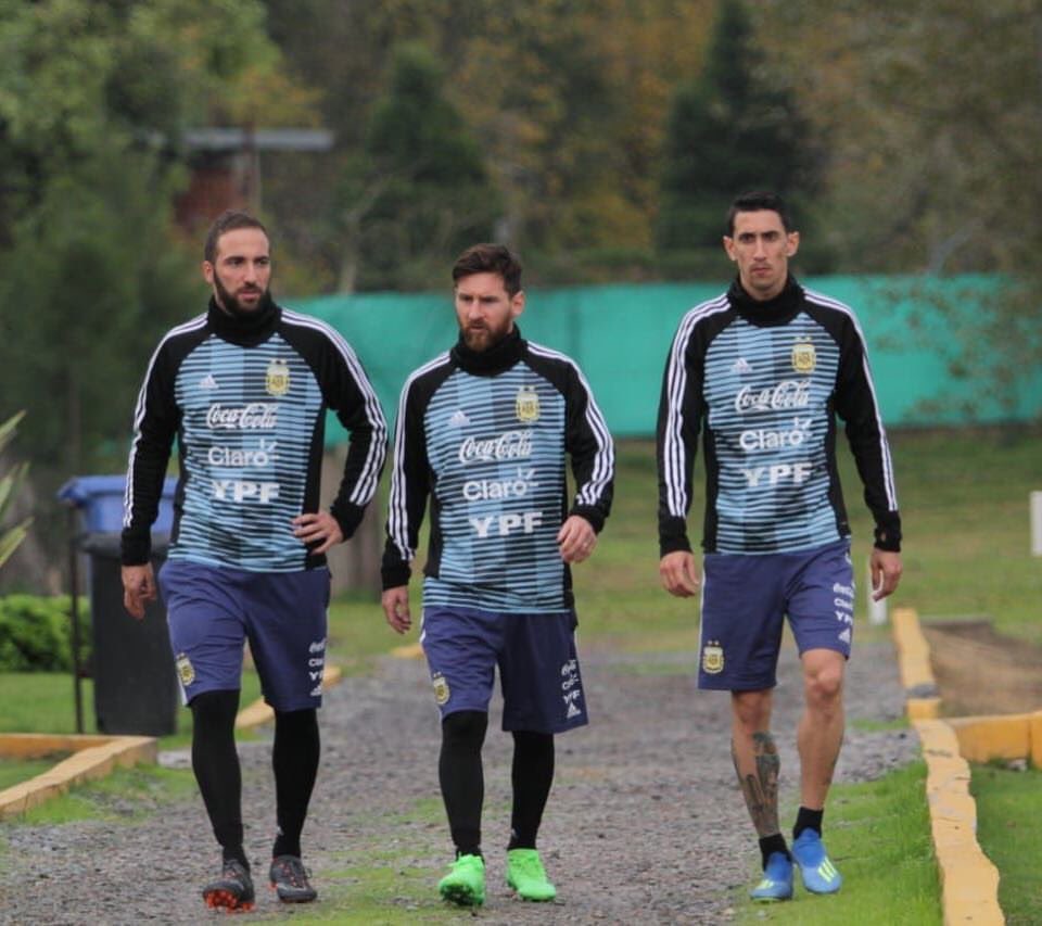 WeAreMessi's tweet image. #Messi during today’s training ⚽️🇦🇷 #Russia2018 #WeAreMessi